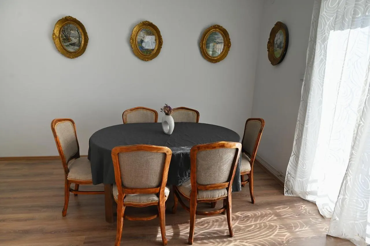 Apartman Ariana Selce 0*,  Croatia