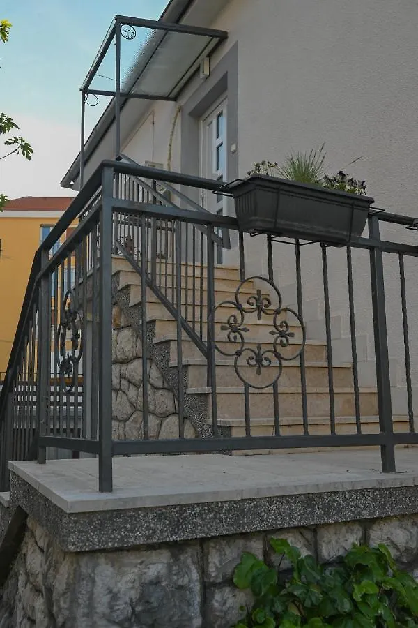 Apartment Apartman Ariana Selce