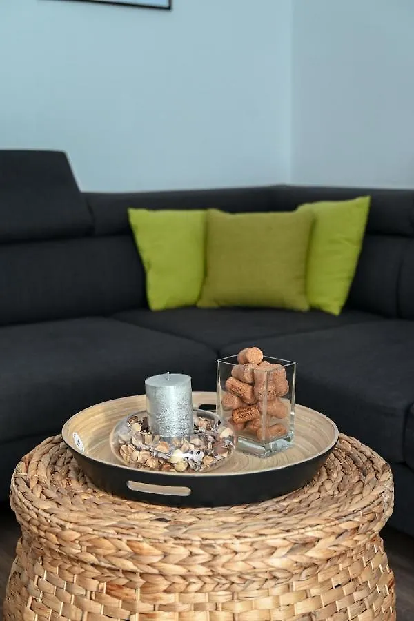 Apartman Ariana Selce 0*,